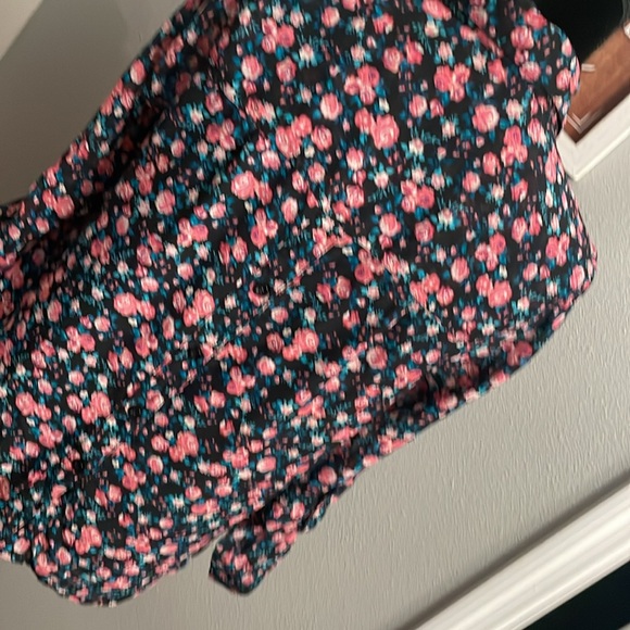 Active Floral Print Blouse Perfect Shirt - Picture 6 of 13